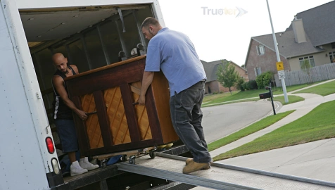 Piano moving professional